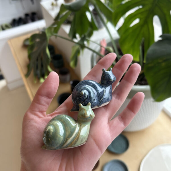 Slip cast Snail